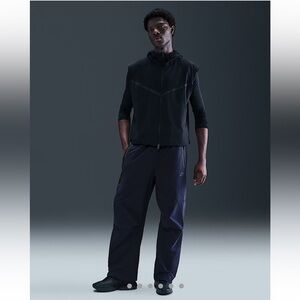 NEW Nike Tech Men's Oversized Fit
Straight Leg
Stacked
Length Sz Large